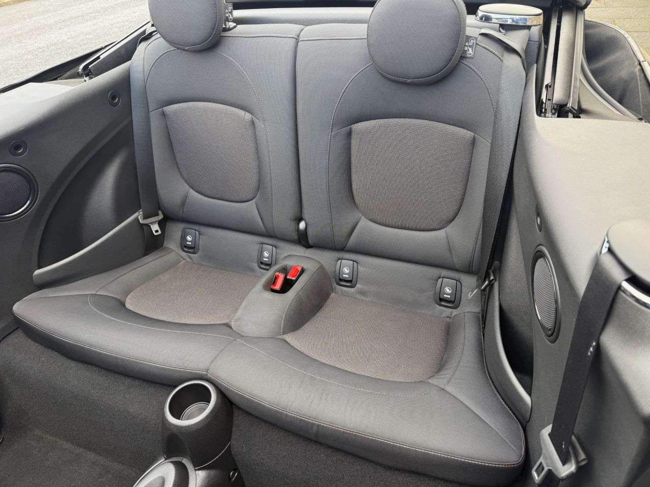 2018 MINI CONVERTIBLE 2018 MINI CONVERTIBLE