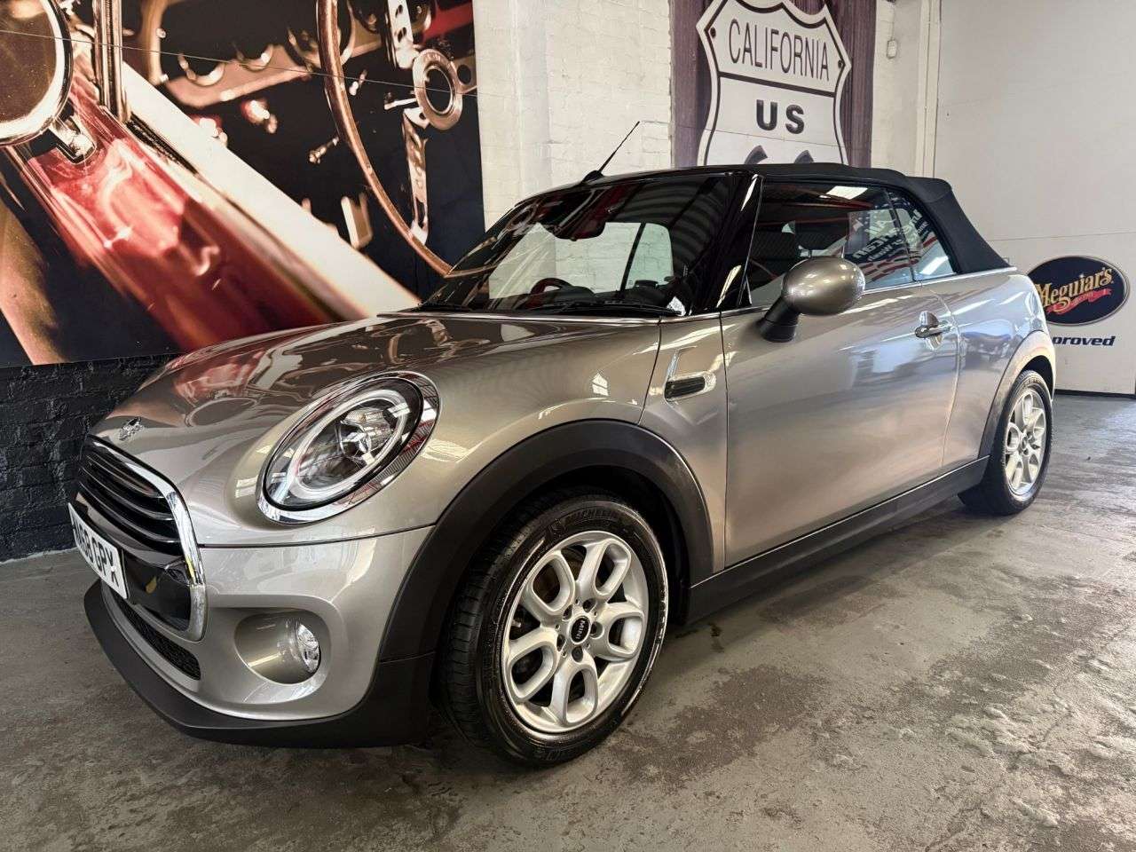 2018 MINI CONVERTIBLE 2018 MINI CONVERTIBLE