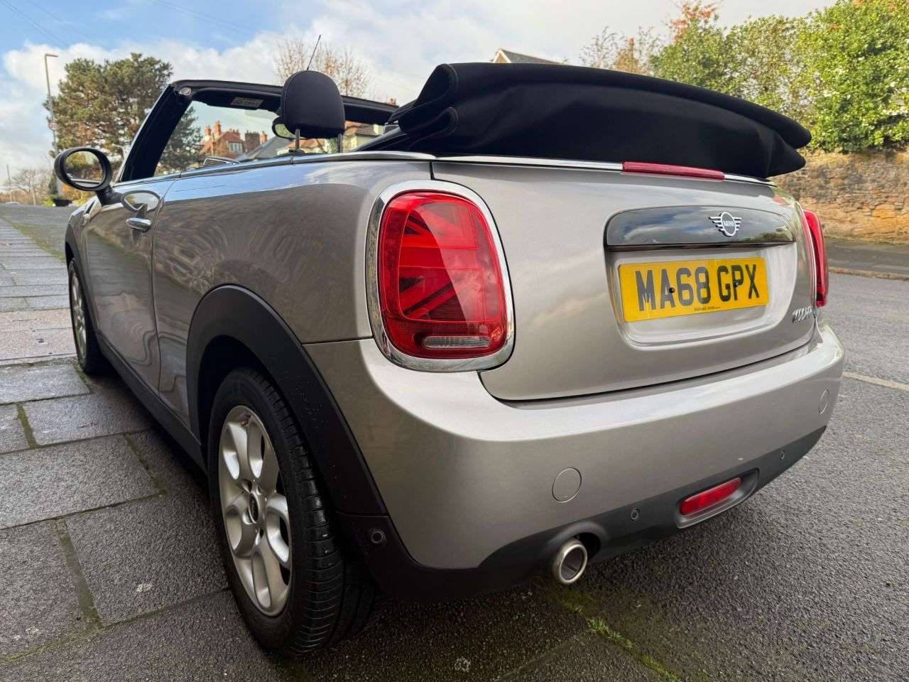2018 MINI CONVERTIBLE 2018 MINI CONVERTIBLE