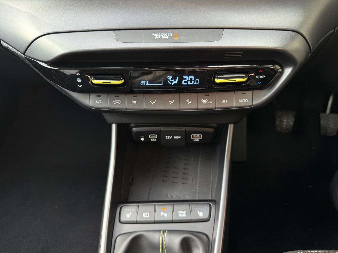 2024 HYUNDAI I20 2024 HYUNDAI I20