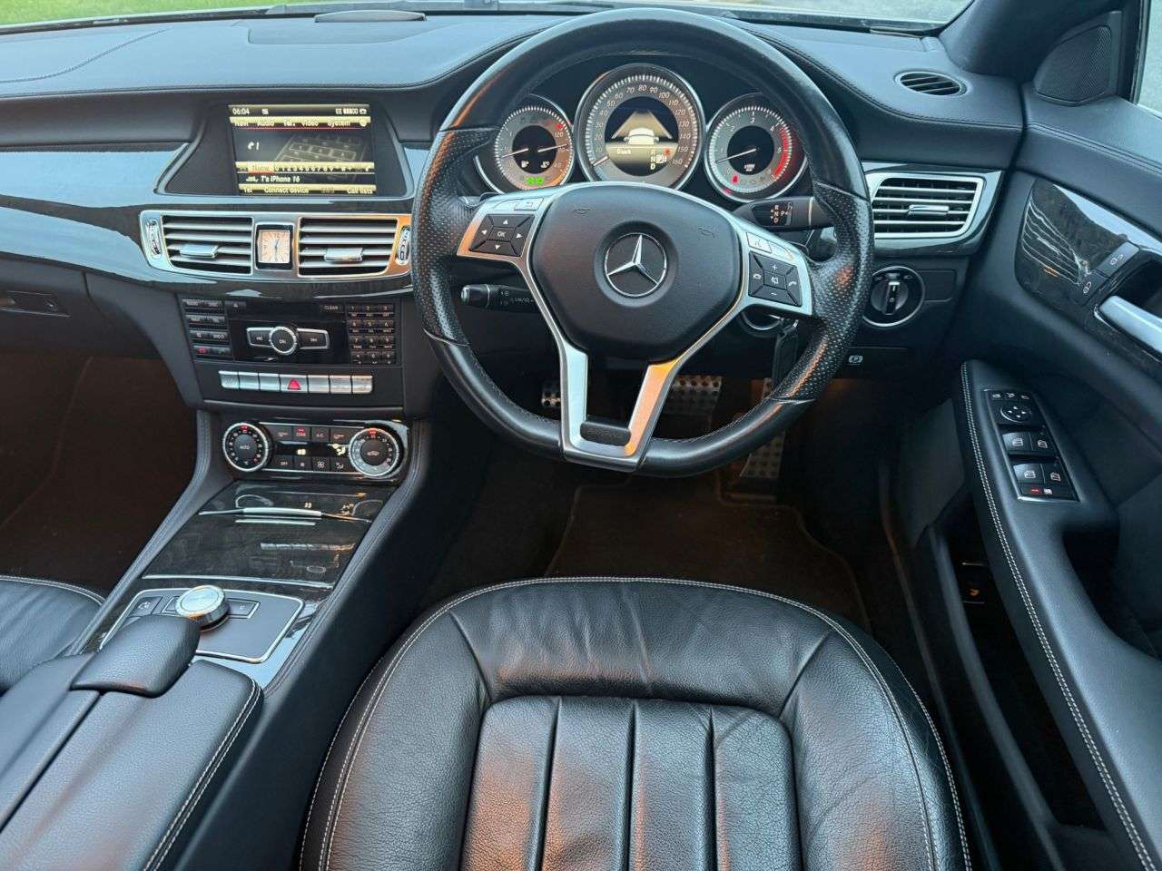 A 2014 MERCEDES-BENZ CLS CLASS 3.0 CLS350 CDI V6 AMG Sport Coupe 4dr Diesel G-Tronic+ Euro 5 (s/s) (265 ps A 2014 MERCEDES-BENZ CLS CLASS 3.0 CLS350 CDI V6 AMG Sport Coupe 4dr Diesel G-Tronic+ Euro 5 (s/s) (265 ps