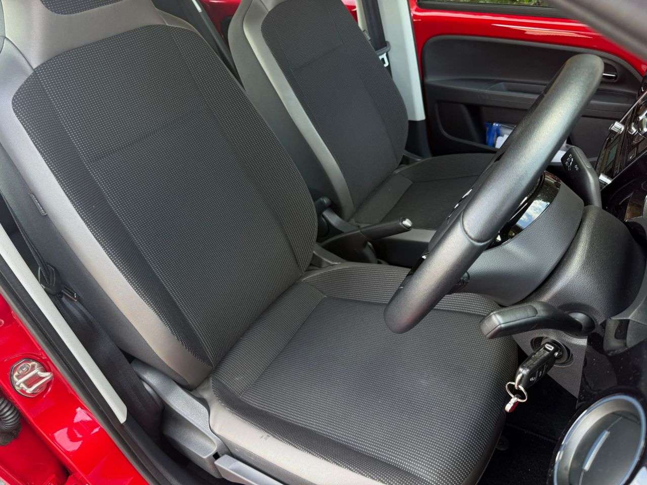 2014 VOLKSWAGEN UP! 2014 VOLKSWAGEN UP!
