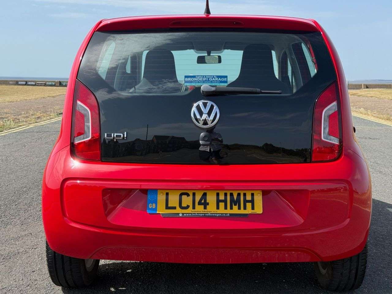 2014 VOLKSWAGEN UP! 2014 VOLKSWAGEN UP!
