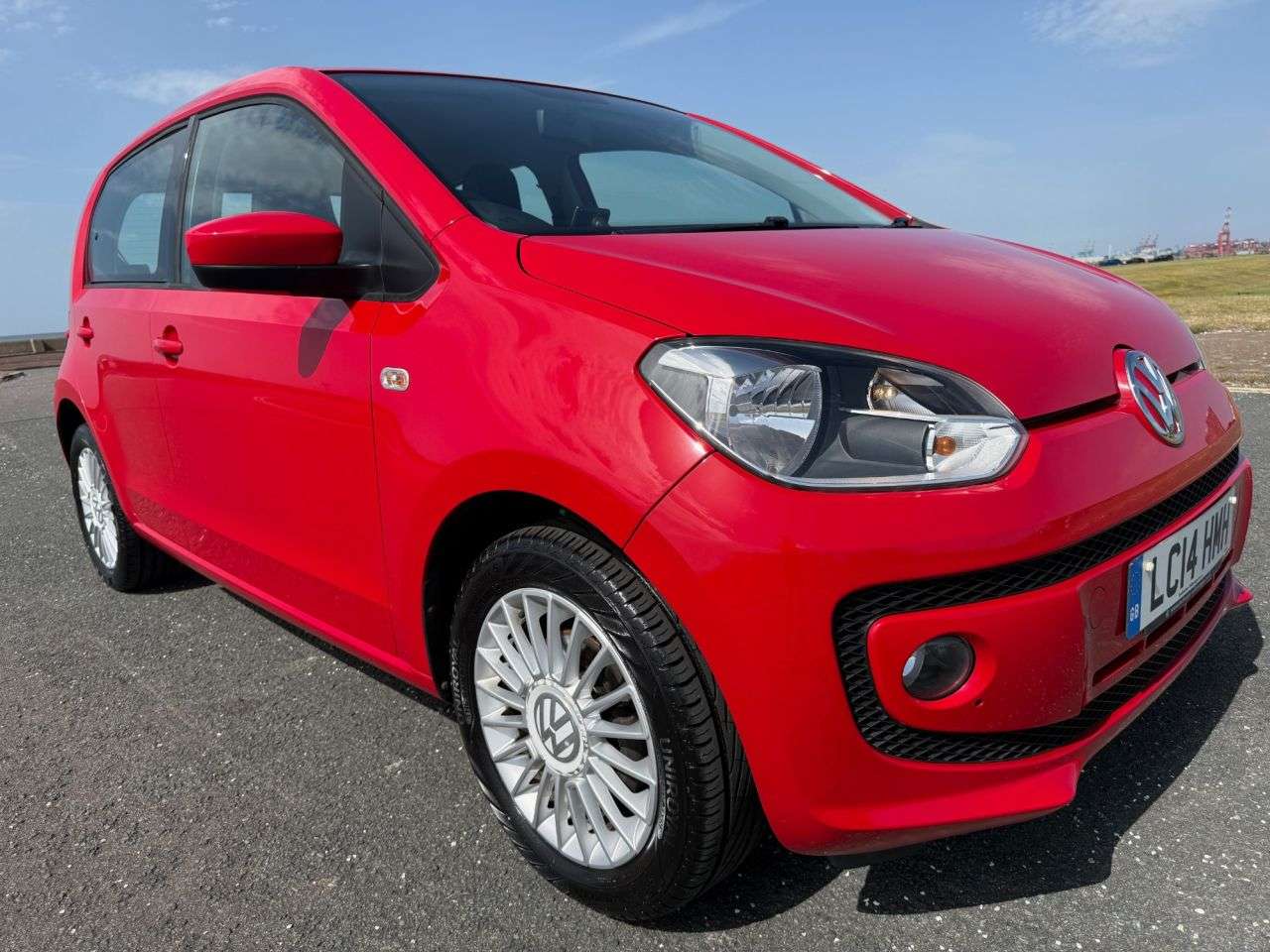 2014 VOLKSWAGEN UP! 2014 VOLKSWAGEN UP!