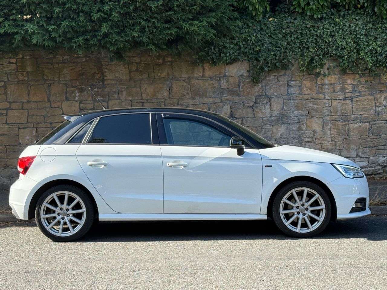2018 AUDI A1 2018 AUDI A1
