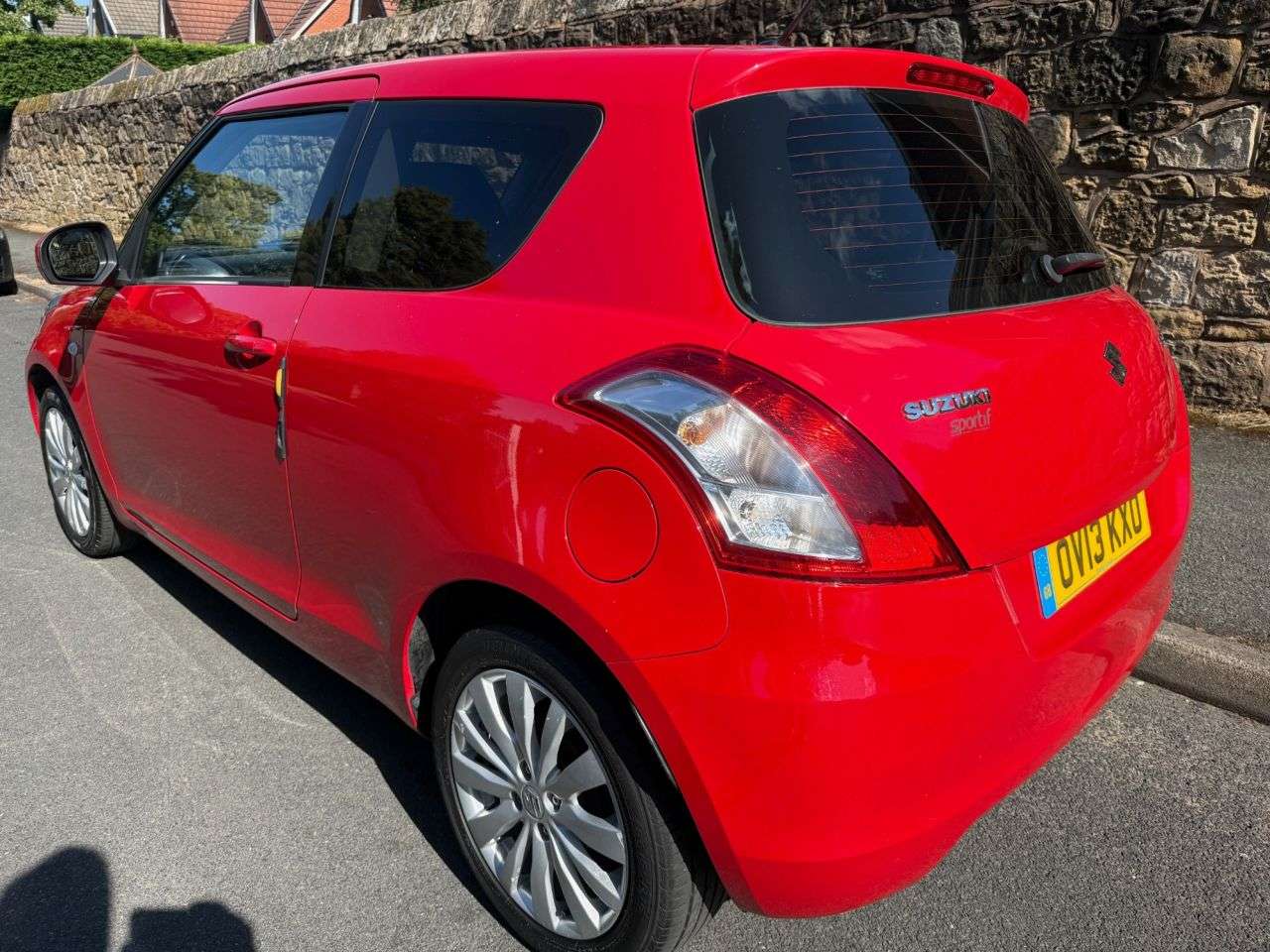 2013 SUZUKI SWIFT 2013 SUZUKI SWIFT
