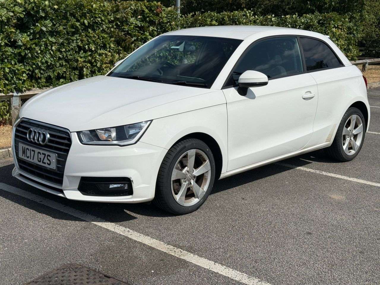 A 2017 AUDI A1 1.6 TDI Sport Hatchback 3dr Diesel S Tronic Euro 6 (s/s) (116 ps) A 2017 AUDI A1 1.6 TDI Sport Hatchback 3dr Diesel S Tronic Euro 6 (s/s) (116 ps)