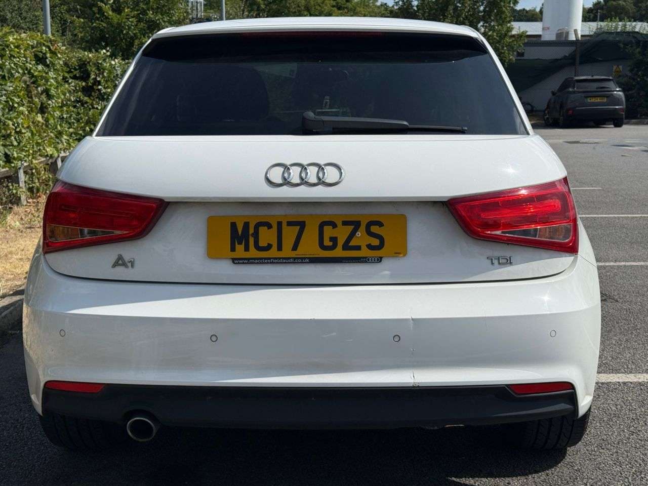 2017 AUDI A1 2017 AUDI A1