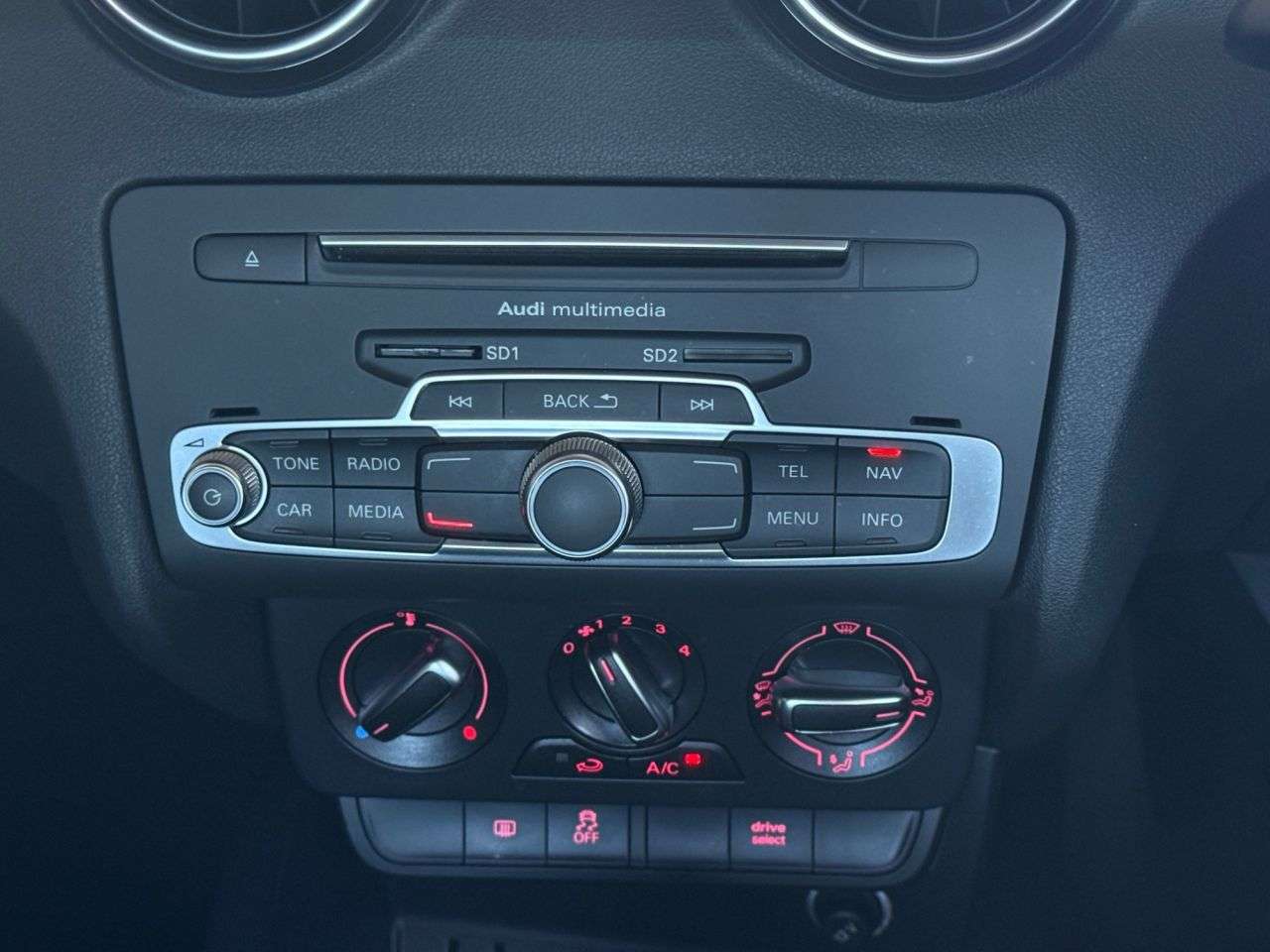 2017 AUDI A1 2017 AUDI A1