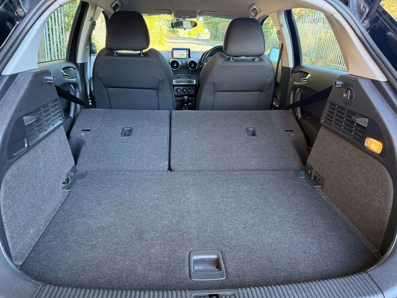 2017 AUDI A1 2017 AUDI A1