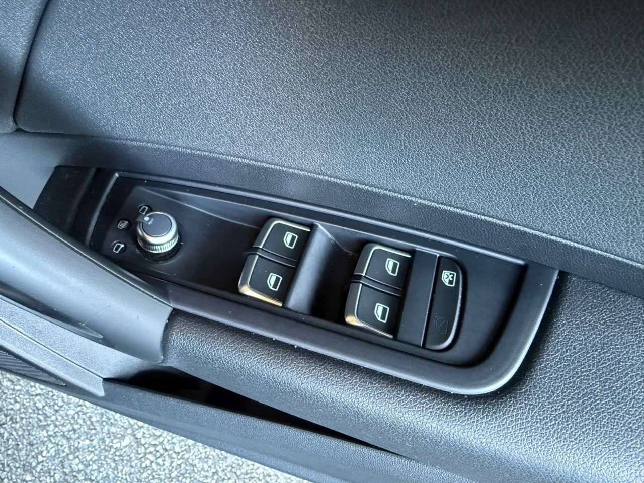2017 AUDI A1 2017 AUDI A1