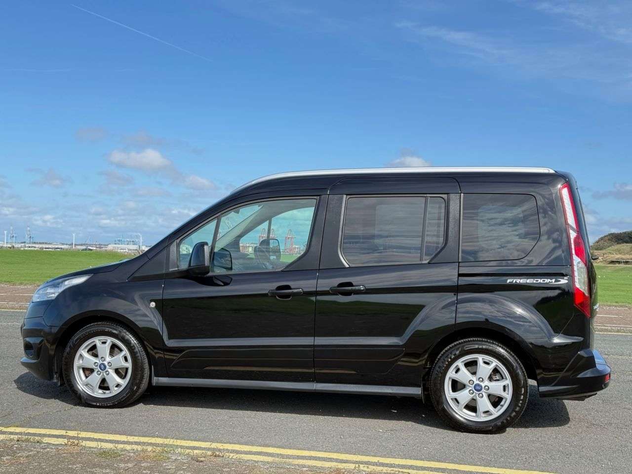 A 2017 FORD TOURNEO CONNECT 1.5 TDCi Titanium 5-Seater WAV MPV 5dr Diesel Manual Euro 6 (100 ps) Wheelc A 2017 FORD TOURNEO CONNECT 1.5 TDCi Titanium 5-Seater WAV MPV 5dr Diesel Manual Euro 6 (100 ps) Wheelc