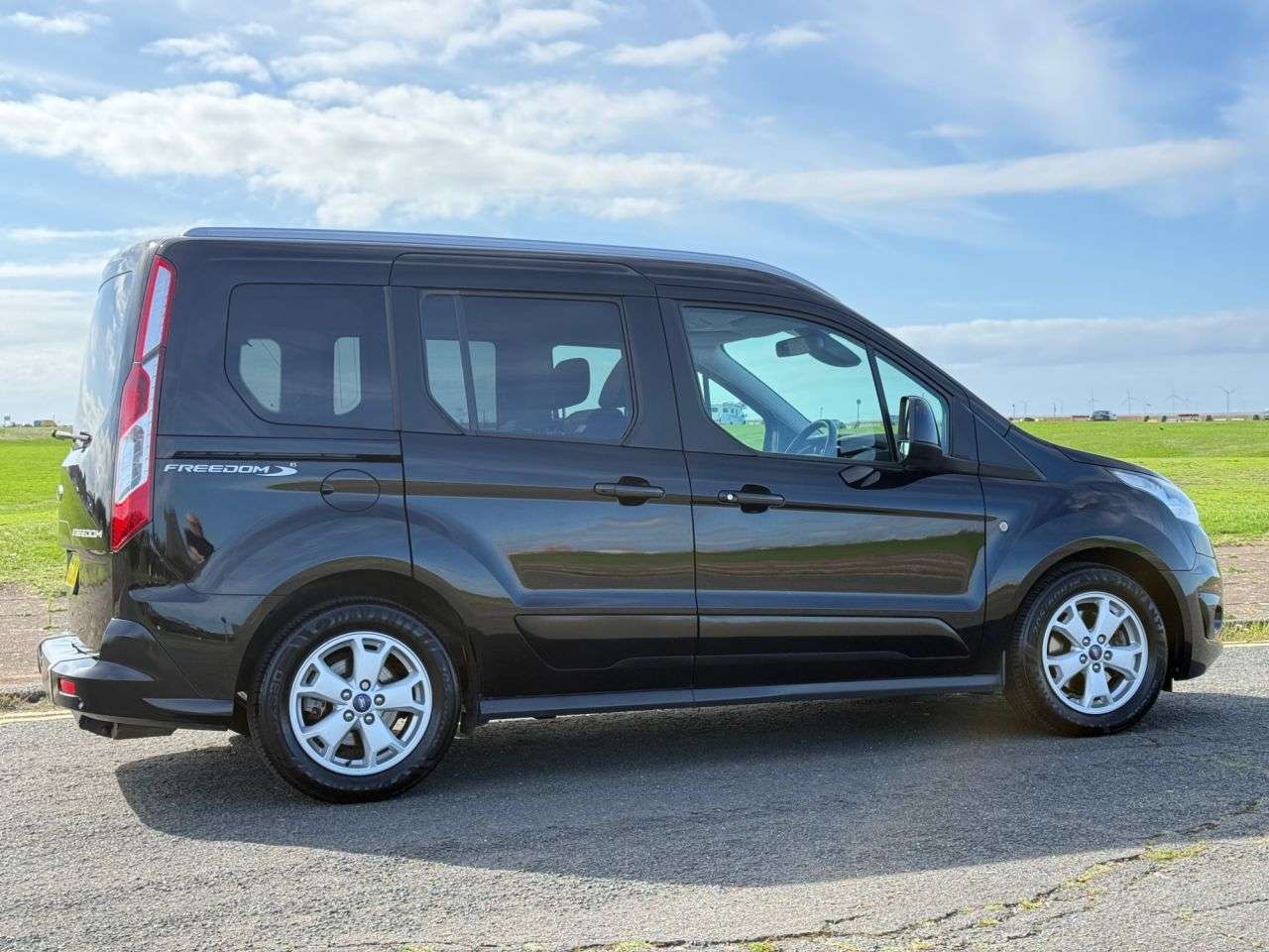 2017 FORD TOURNEO CONNECT 2017 FORD TOURNEO CONNECT