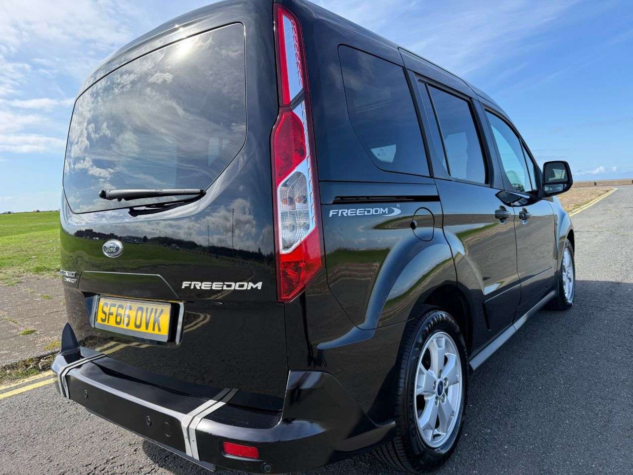2017 FORD TOURNEO CONNECT 2017 FORD TOURNEO CONNECT