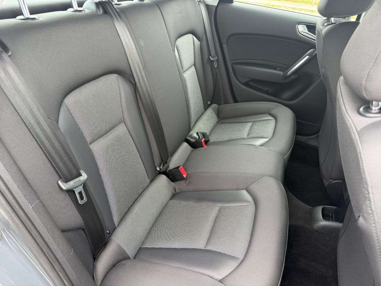 2018 AUDI A1 2018 AUDI A1