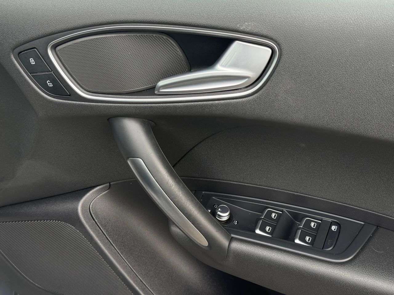2018 AUDI A1 2018 AUDI A1