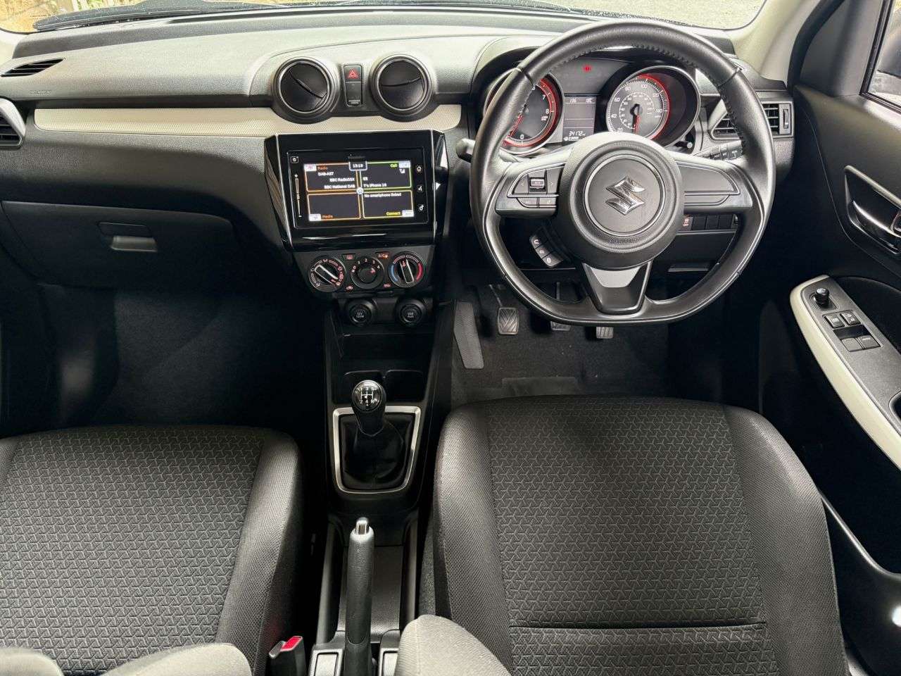 A 2018 SUZUKI SWIFT 1.0 Boosterjet SZ-T Hatchback 5dr Petrol Manual Euro 6 (111 ps) A 2018 SUZUKI SWIFT 1.0 Boosterjet SZ-T Hatchback 5dr Petrol Manual Euro 6 (111 ps)