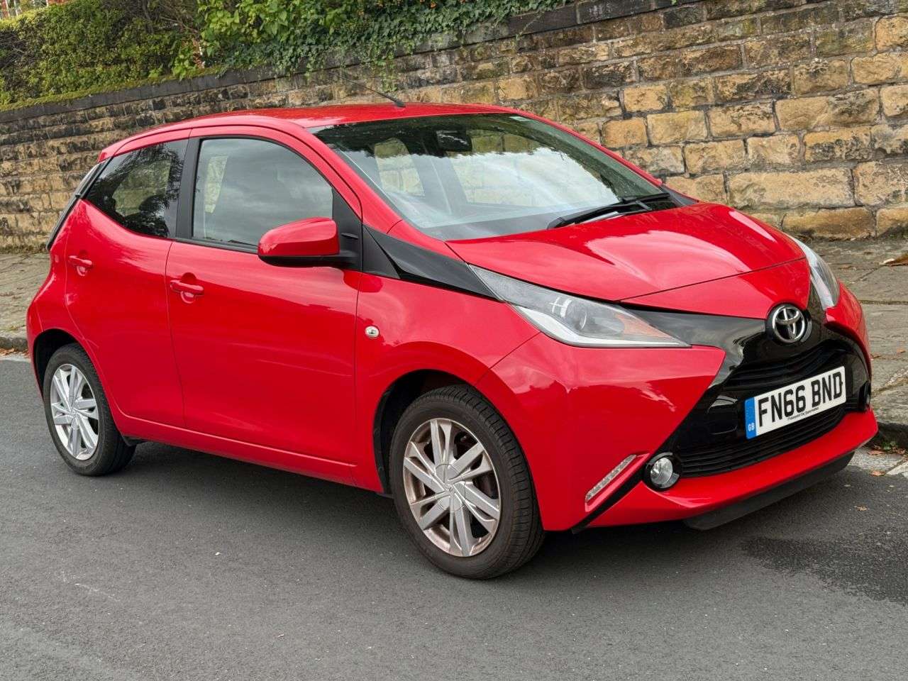 2016 TOYOTA AYGO 2016 TOYOTA AYGO