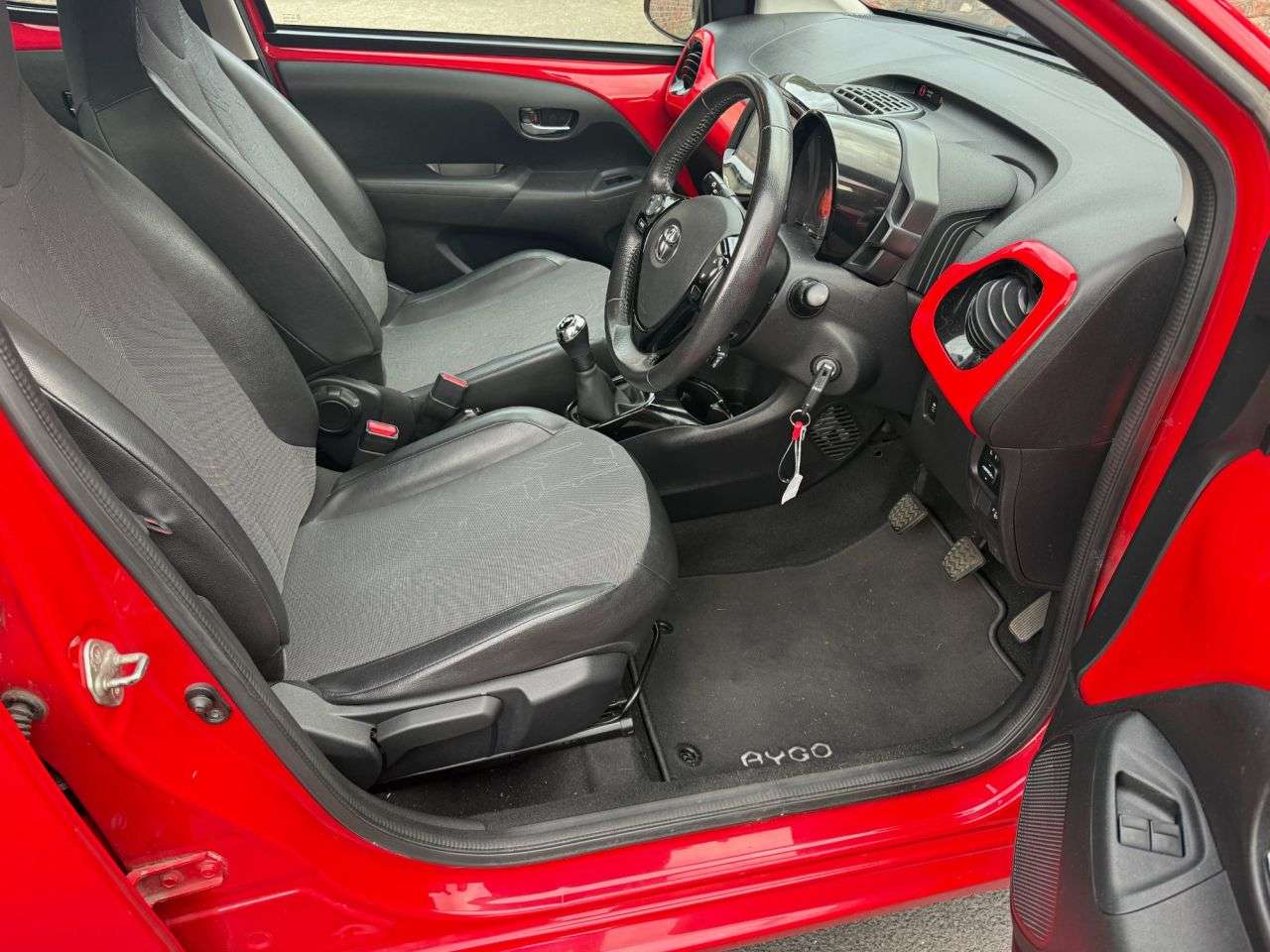 2016 TOYOTA AYGO 2016 TOYOTA AYGO