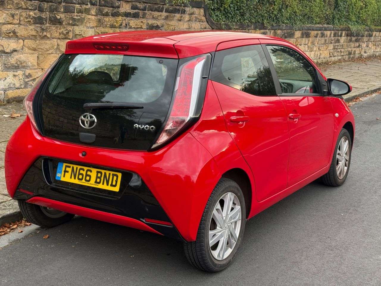 2016 TOYOTA AYGO 2016 TOYOTA AYGO