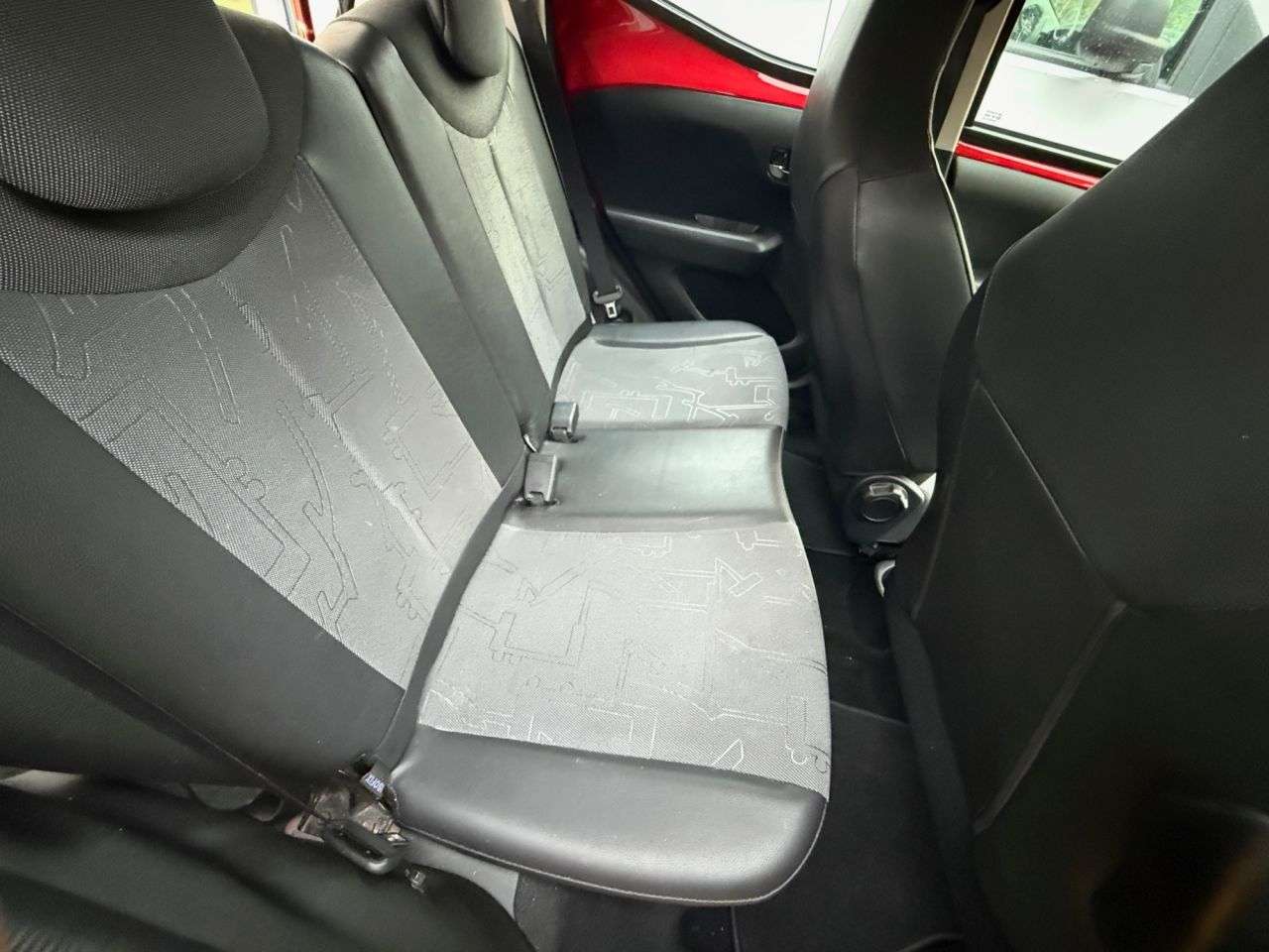 2016 TOYOTA AYGO 2016 TOYOTA AYGO