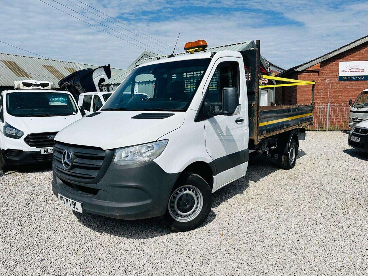 A 2021 MERCEDES-BENZ SPRINTER 315 CDI PROGRESSIVE 3.5T TIPPER BODY DROPSIDE PICKUP FINANCE PART EXCHANGE A 2021 MERCEDES-BENZ SPRINTER 315 CDI PROGRESSIVE 3.5T TIPPER BODY DROPSIDE PICKUP FINANCE PART EXCHANGE