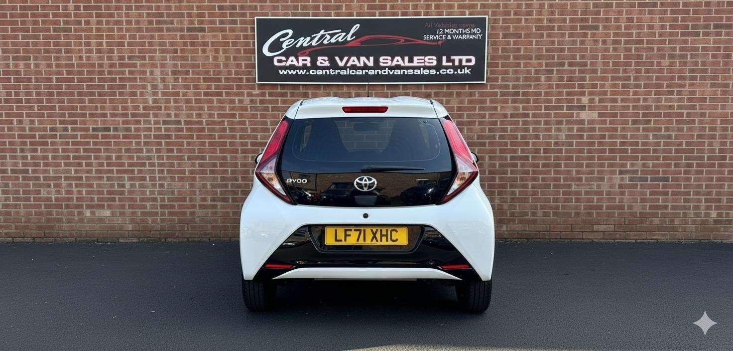 2021 TOYOTA AYGO 2021 TOYOTA AYGO
