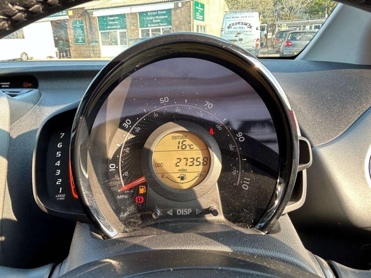 2021 TOYOTA AYGO 2021 TOYOTA AYGO