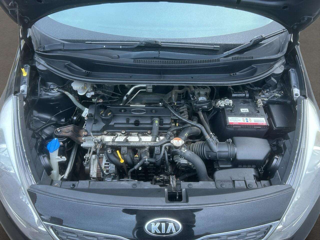 2014 KIA RIO 2014 KIA RIO