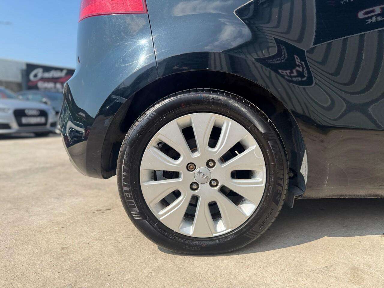 2014 KIA RIO 2014 KIA RIO