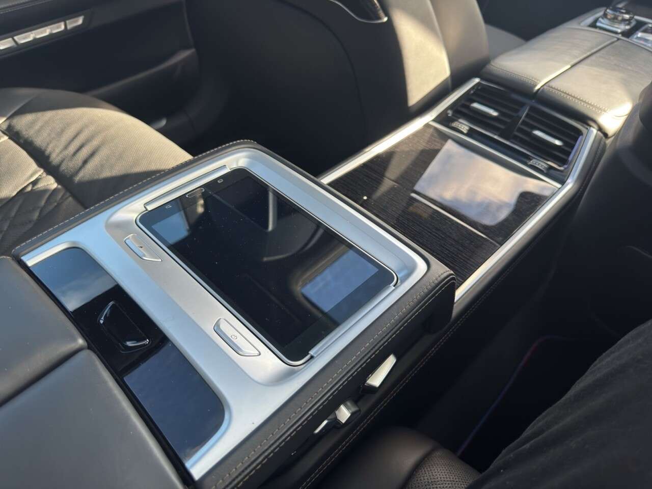 2018 BMW 7 SERIES 2018 BMW 7 SERIES