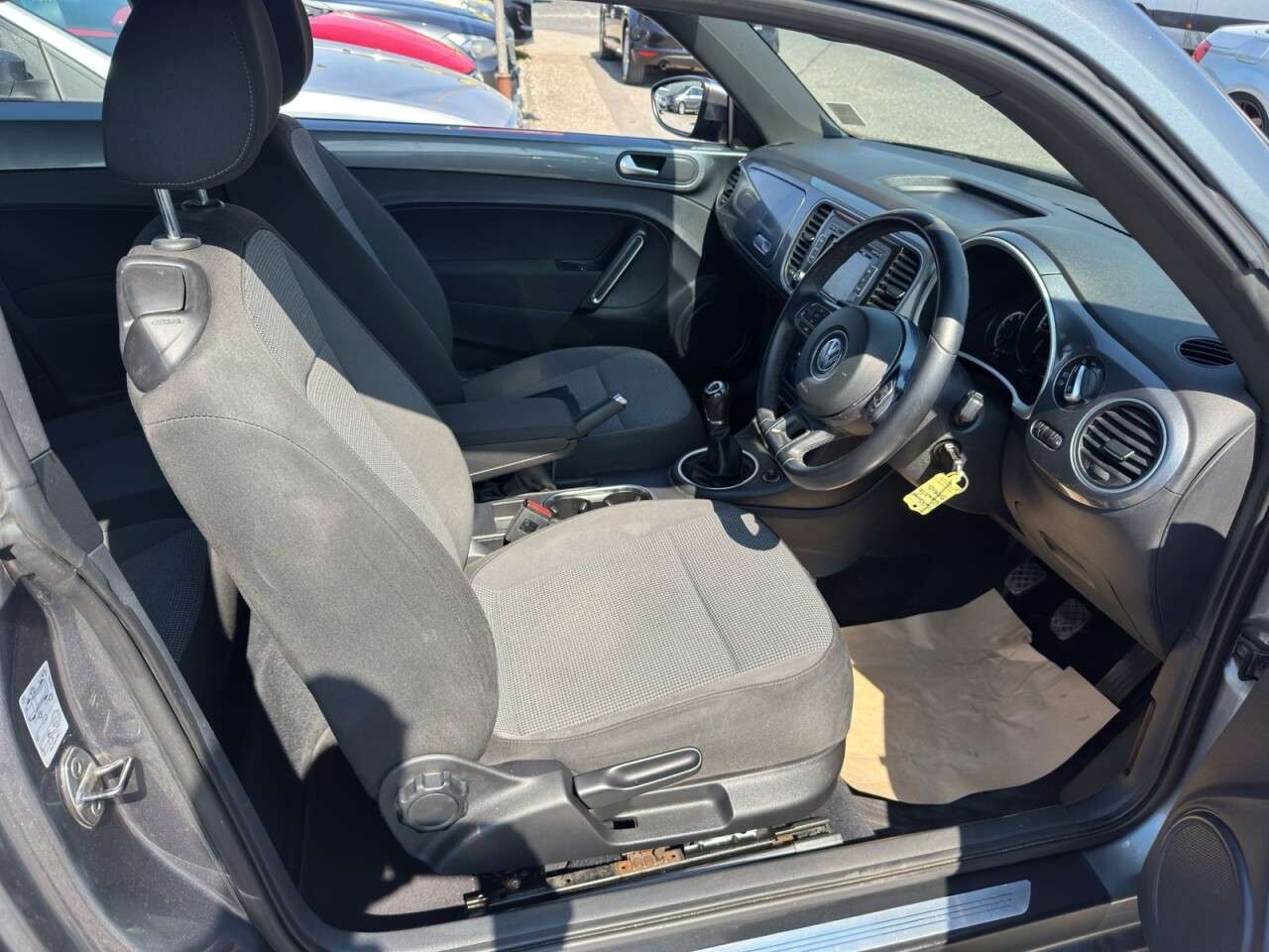 2014 VOLKSWAGEN BEETLE 2014 VOLKSWAGEN BEETLE