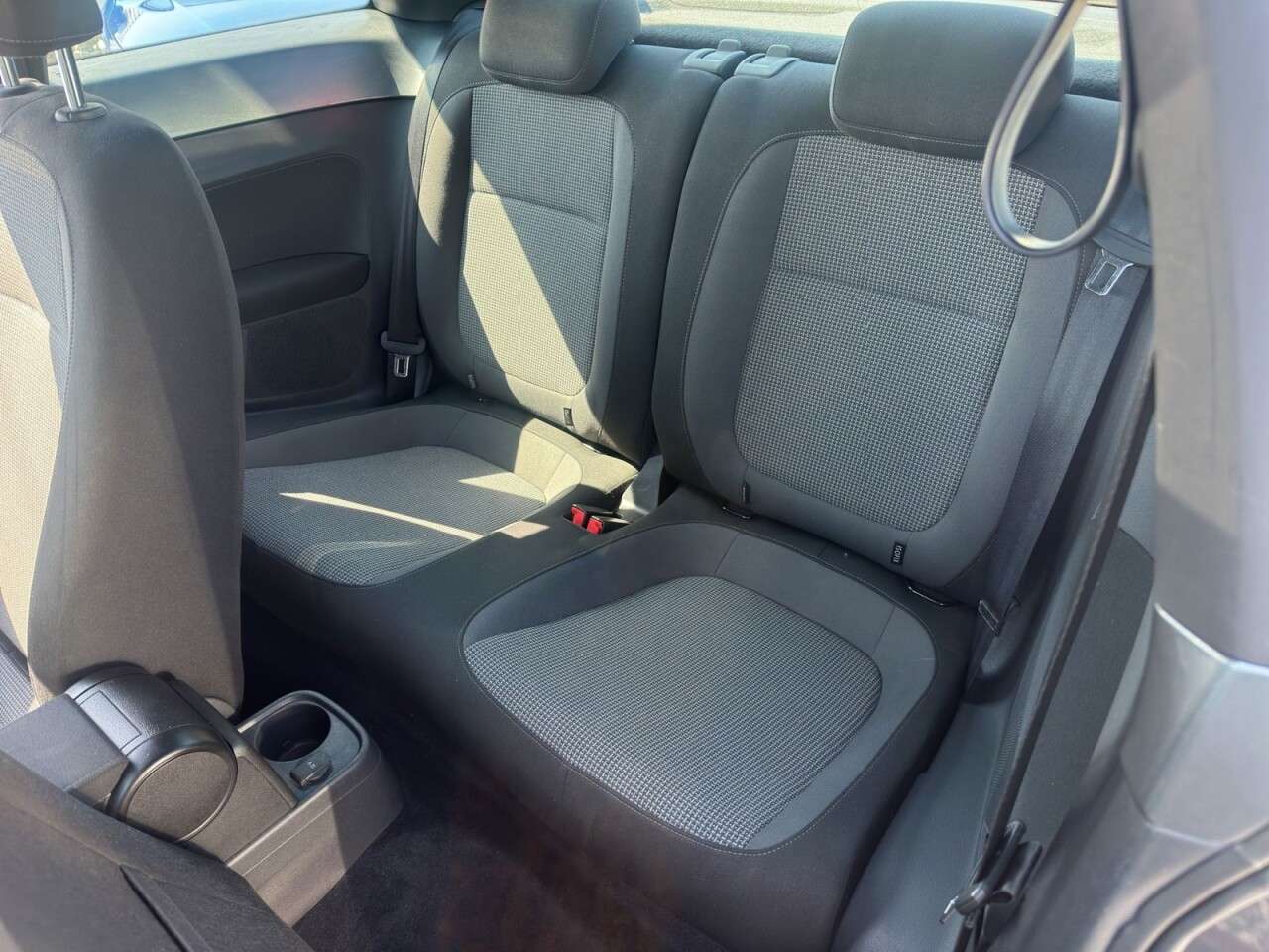 2014 VOLKSWAGEN BEETLE 2014 VOLKSWAGEN BEETLE