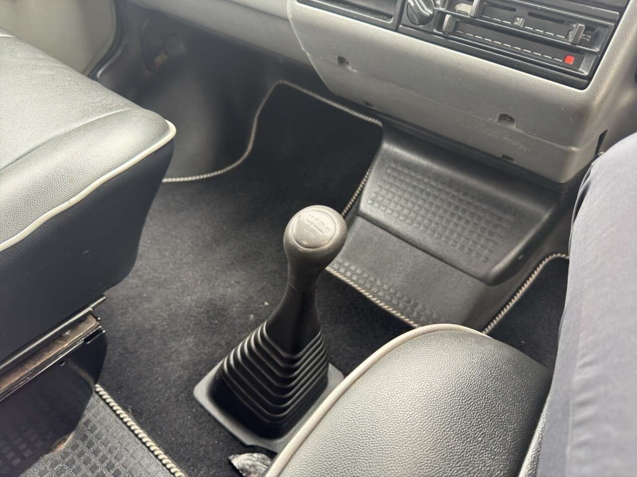 1995 VOLKSWAGEN TRANSPORTER CAMPERVAN 1995 VOLKSWAGEN TRANSPORTER CAMPERVAN