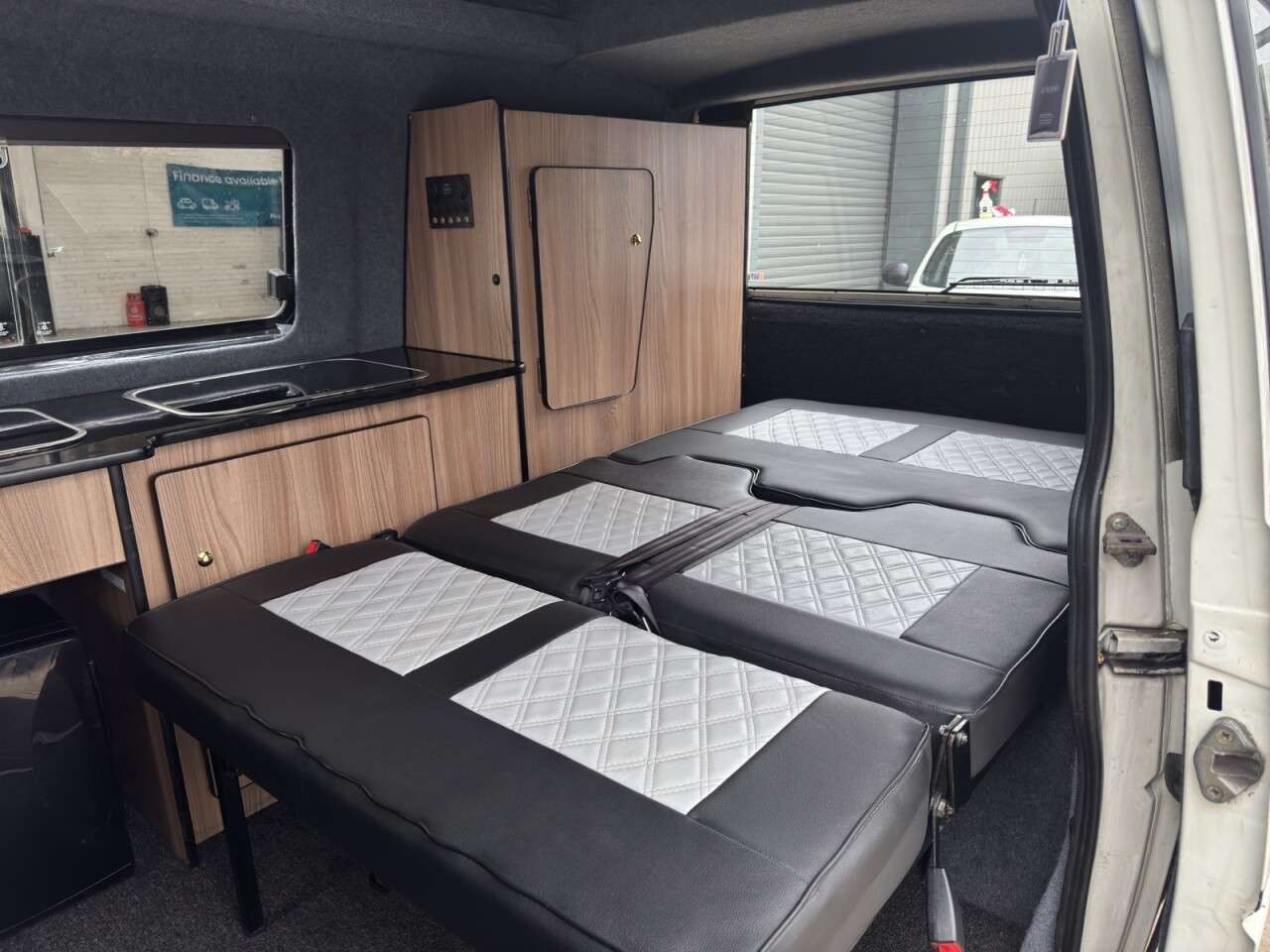 1995 VOLKSWAGEN TRANSPORTER CAMPERVAN 1995 VOLKSWAGEN TRANSPORTER CAMPERVAN