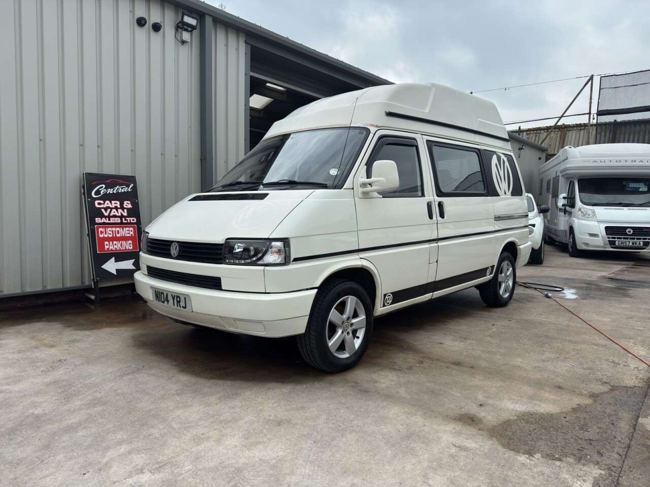 1995 VOLKSWAGEN TRANSPORTER CAMPERVAN 1995 VOLKSWAGEN TRANSPORTER CAMPERVAN