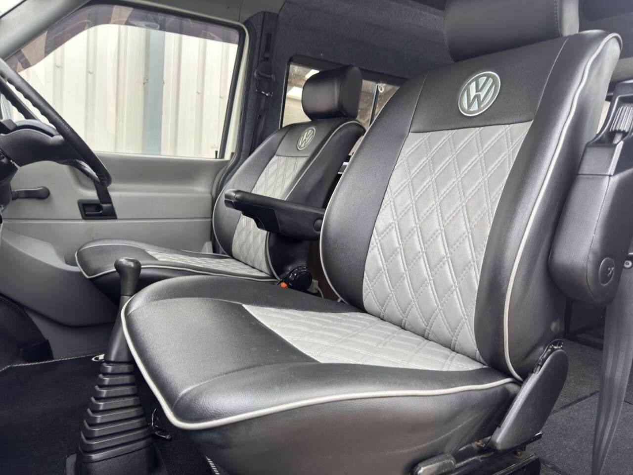 1995 VOLKSWAGEN TRANSPORTER CAMPERVAN 1995 VOLKSWAGEN TRANSPORTER CAMPERVAN