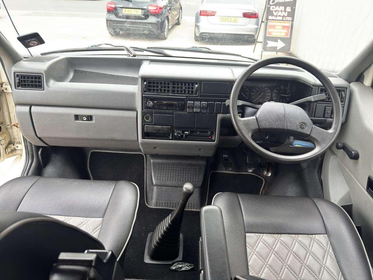 1995 VOLKSWAGEN TRANSPORTER CAMPERVAN 1995 VOLKSWAGEN TRANSPORTER CAMPERVAN