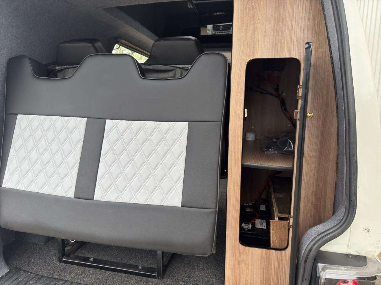 1995 VOLKSWAGEN TRANSPORTER CAMPERVAN 1995 VOLKSWAGEN TRANSPORTER CAMPERVAN