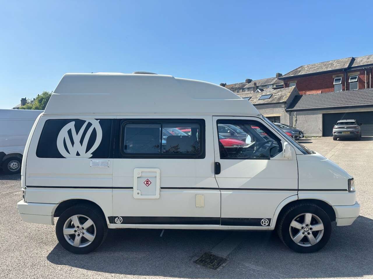 1995 VOLKSWAGEN TRANSPORTER CAMPERVAN 1995 VOLKSWAGEN TRANSPORTER CAMPERVAN