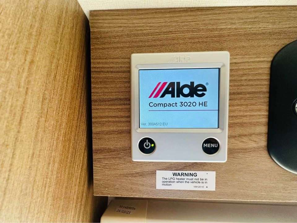 null SWIFT CHALLENGER X 850 null SWIFT CHALLENGER X 850