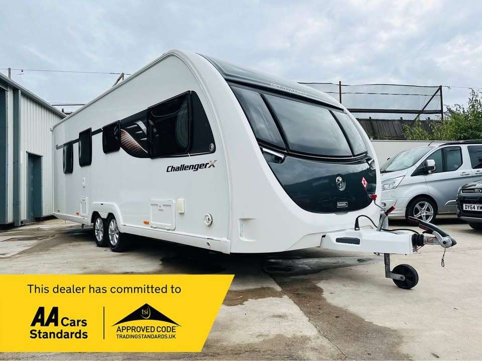 null SWIFT CHALLENGER X 850 null SWIFT CHALLENGER X 850