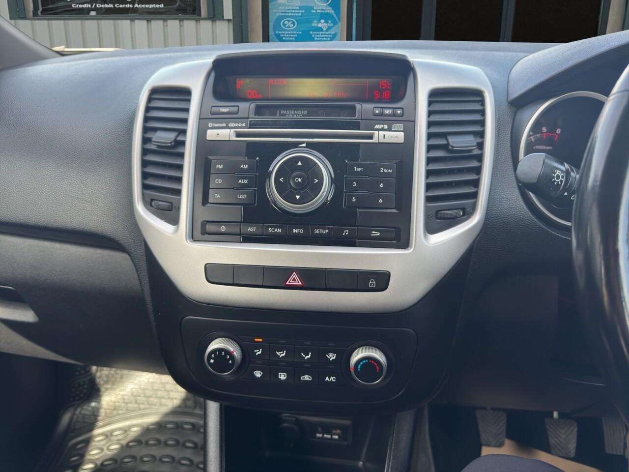 2016 KIA VENGA 2016 KIA VENGA