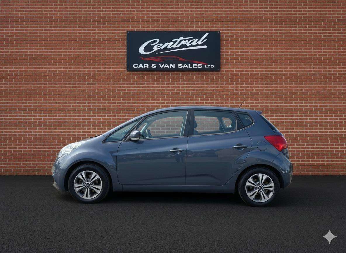 A 2016 KIA VENGA 1.4 CRDi 2 MPV 5dr Diesel Manual Euro 6 (89 bhp) Full MOT, 3 month warranty A 2016 KIA VENGA 1.4 CRDi 2 MPV 5dr Diesel Manual Euro 6 (89 bhp) Full MOT, 3 month warranty