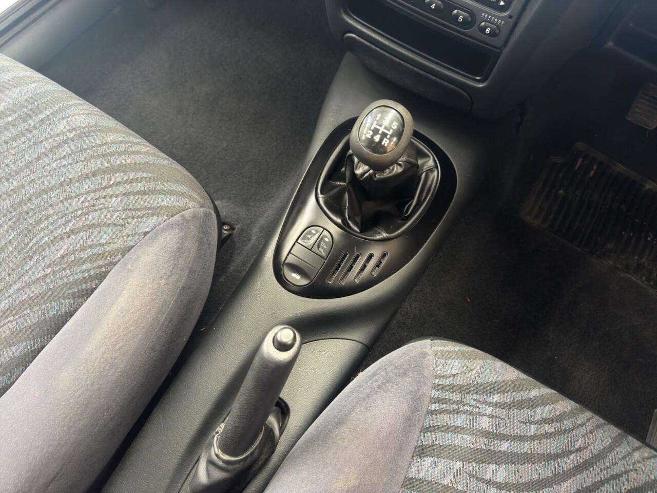 1996 FORD ESCORT 1996 FORD ESCORT