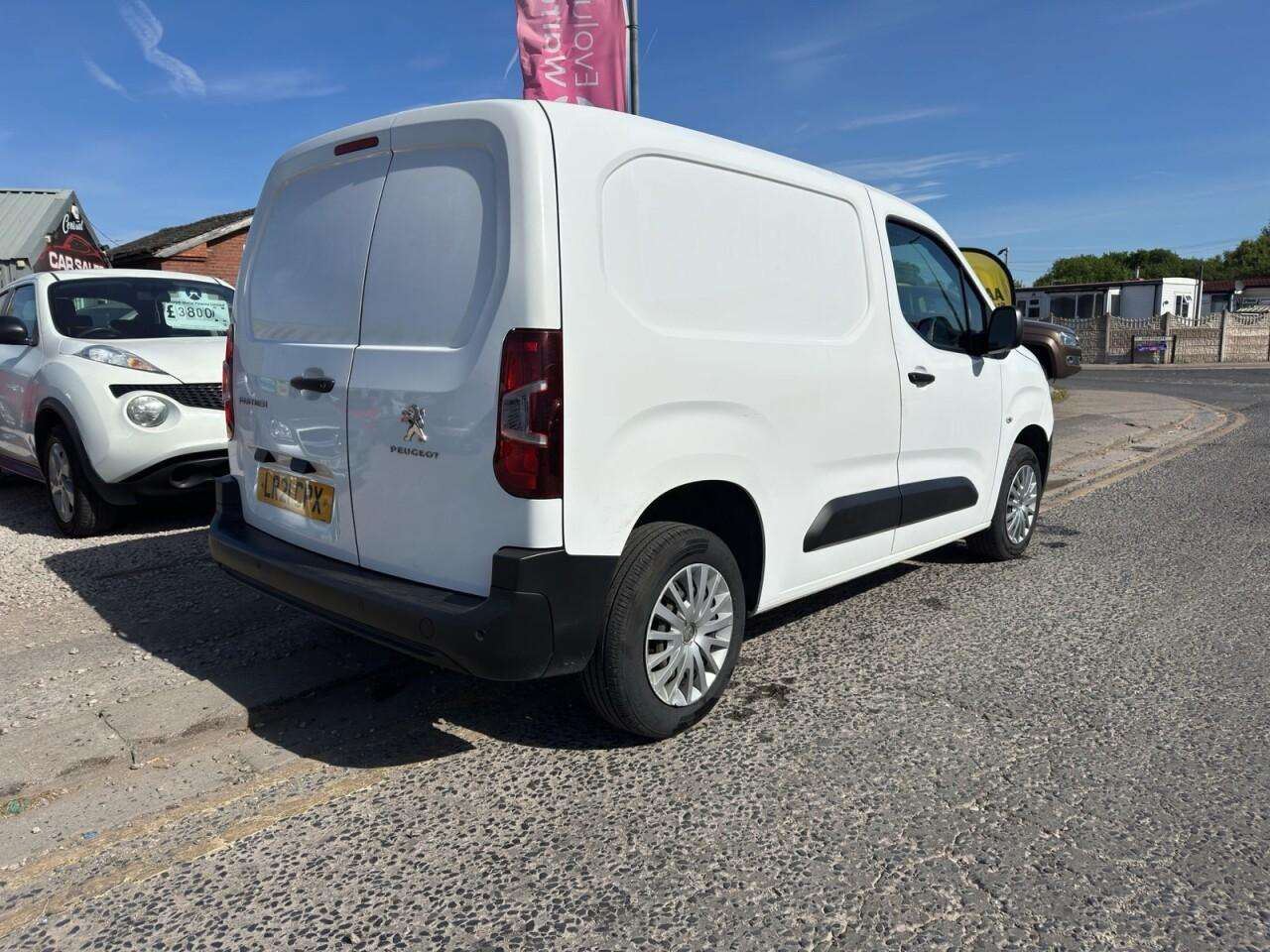 2021 PEUGEOT PARTNER 2021 PEUGEOT PARTNER