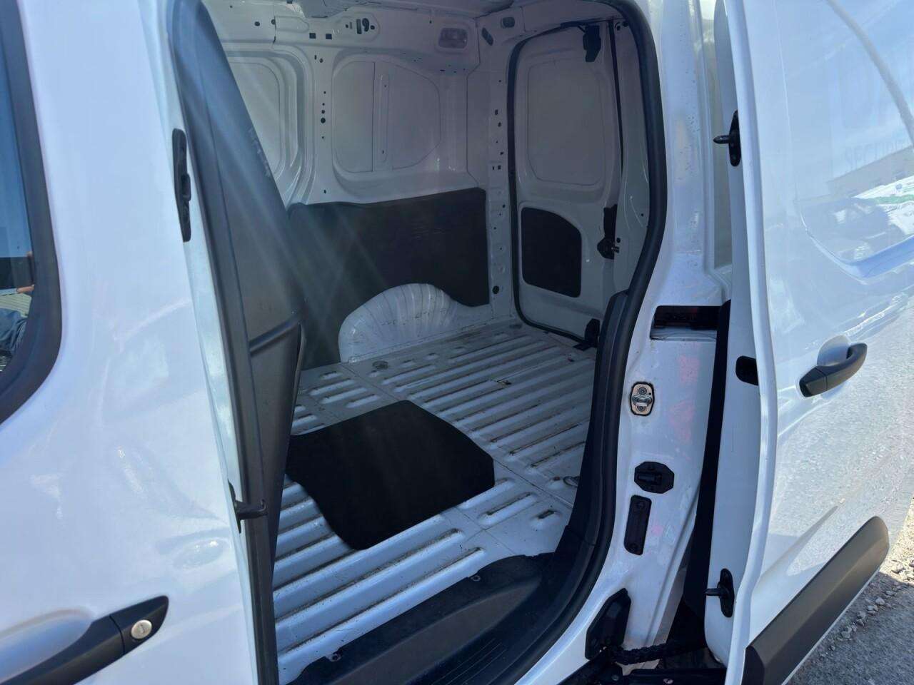 2021 PEUGEOT PARTNER 2021 PEUGEOT PARTNER