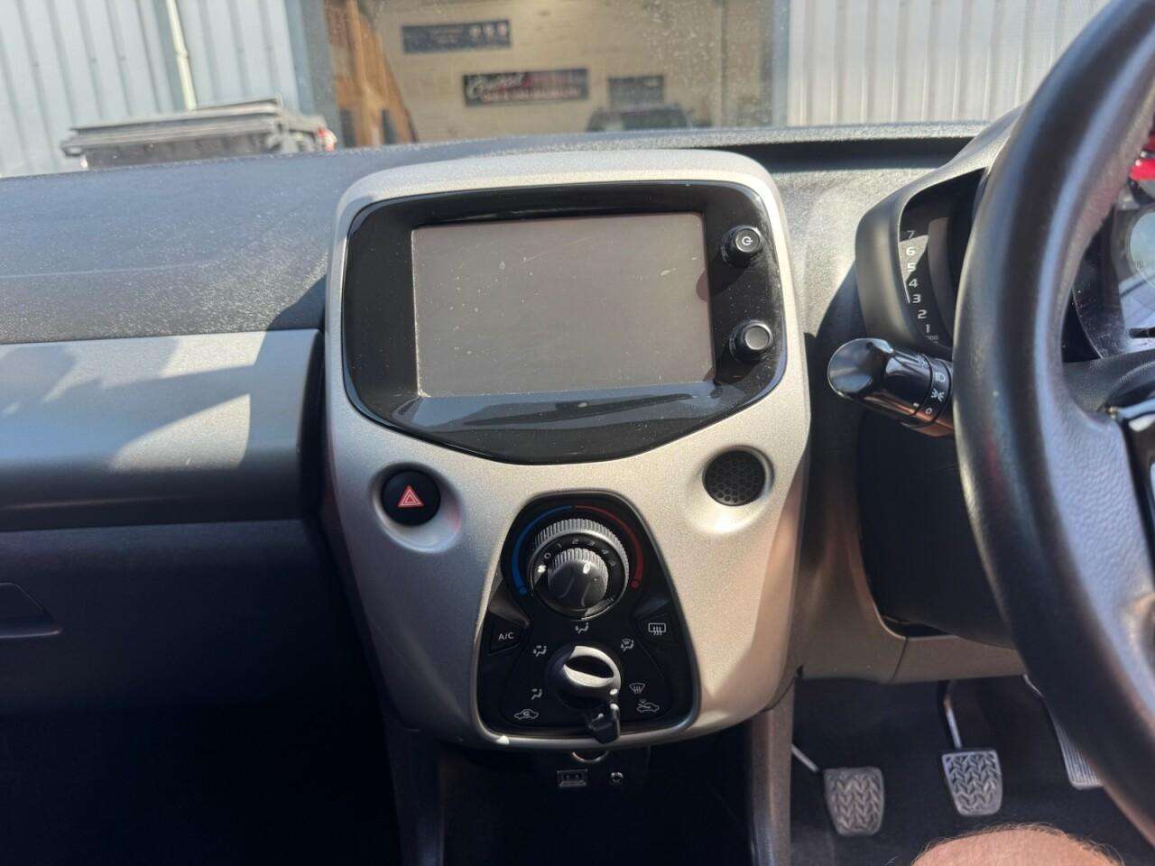 2015 TOYOTA AYGO 2015 TOYOTA AYGO