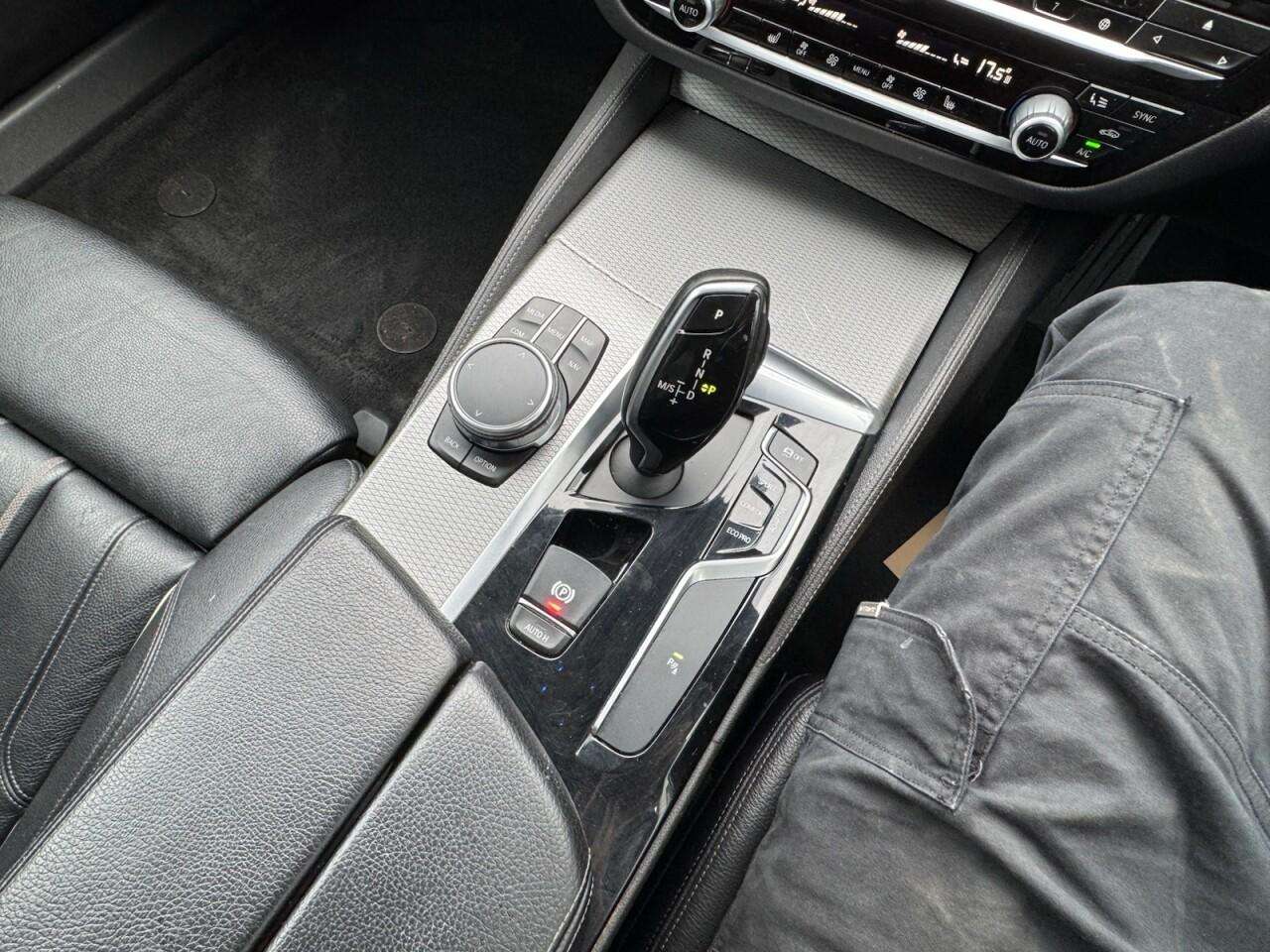 2017 BMW 5 SERIES 2017 BMW 5 SERIES