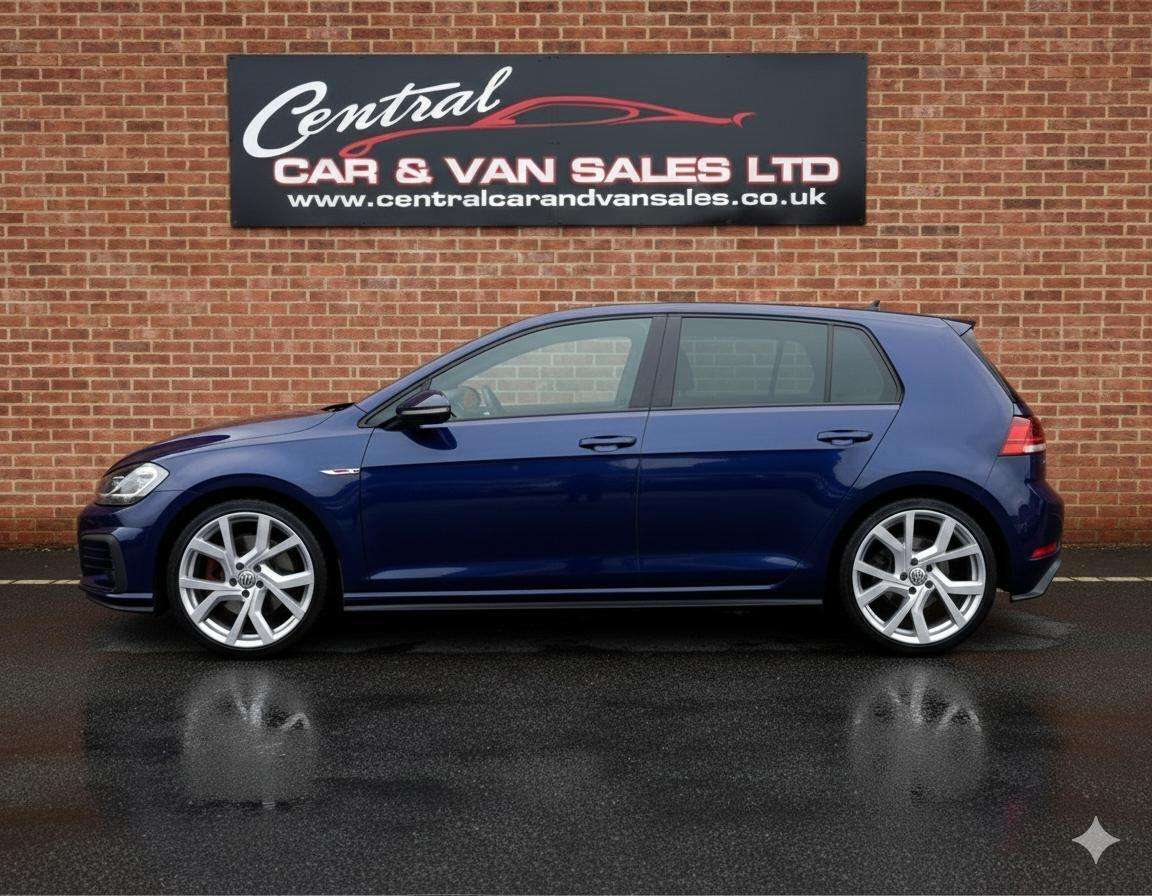A 2018 VOLKSWAGEN GOLF 2.0 TDI GTD Hatchback 5dr Diesel Manual Euro 6 (s/s) (184 ps) Full MOT, 3 m A 2018 VOLKSWAGEN GOLF 2.0 TDI GTD Hatchback 5dr Diesel Manual Euro 6 (s/s) (184 ps) Full MOT, 3 m